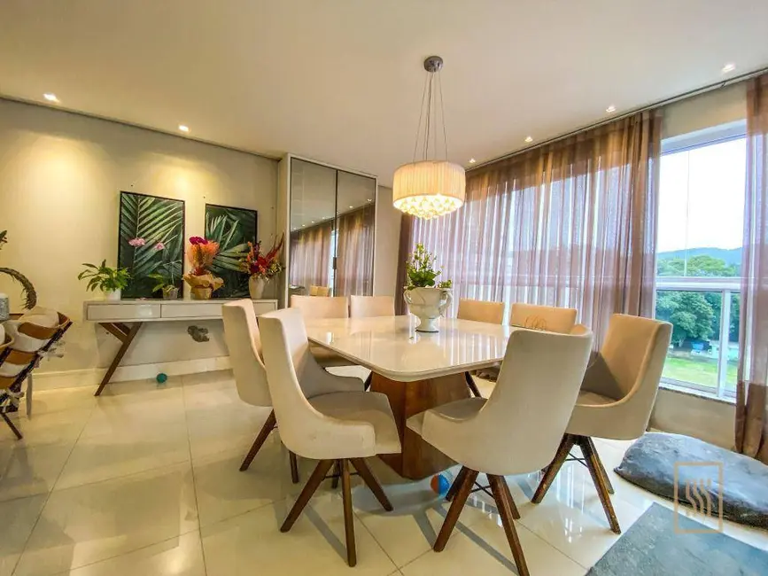 Apartamento com 3 quartos à venda, 280m2 em Centro, Balneario Camboriu - SC - imagem 6 Foto 6 de Apartamento com 3 quartos à venda, 280m2 em Centro, Balneario Camboriu - SC