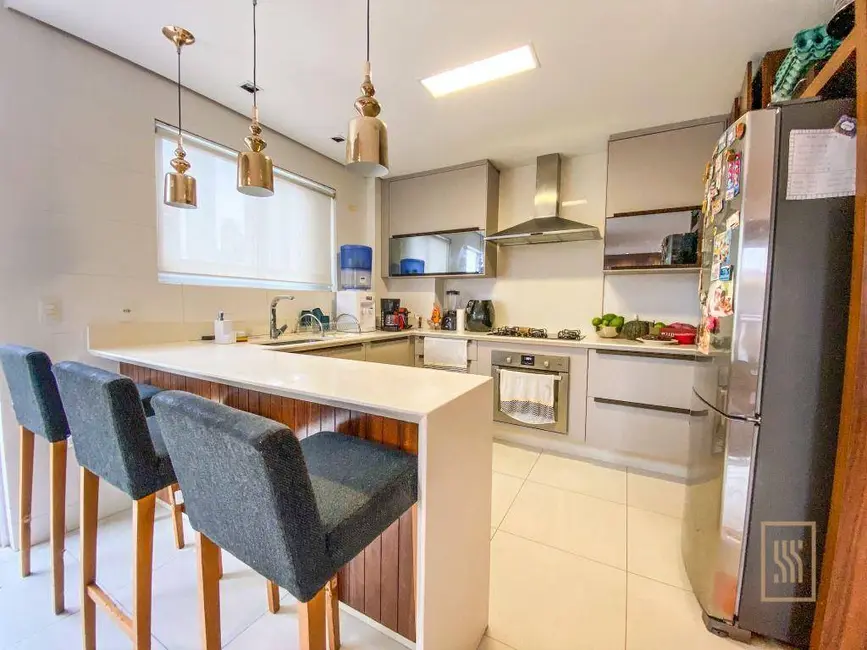 Apartamento com 3 quartos à venda, 280m2 em Centro, Balneario Camboriu - SC - imagem 8 Foto 8 de Apartamento com 3 quartos à venda, 280m2 em Centro, Balneario Camboriu - SC