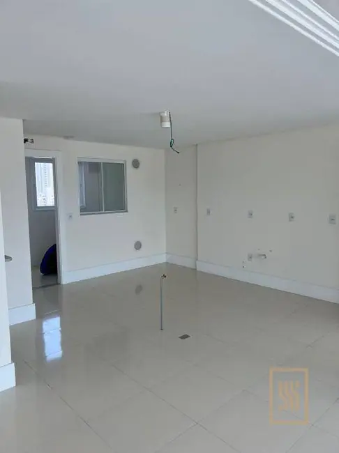 Apartamento com 3 quartos à venda, 137m2 em Centro, Balneario Camboriu - SC - imagem 6 Foto 6 de Apartamento com 3 quartos à venda, 137m2 em Centro, Balneario Camboriu - SC