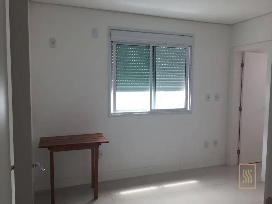 Apartamento com 3 quartos à venda, 145m2 em Centro, Balneario Camboriu - SC - imagem 8 Foto 8 de Apartamento com 3 quartos à venda, 145m2 em Centro, Balneario Camboriu - SC