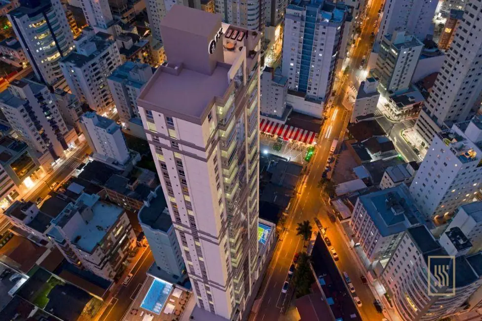 Apartamento com 4 quartos à venda, 146m2 em Centro, Balneario Camboriu - SC - imagem 7 Foto 7 de Apartamento com 4 quartos à venda, 146m2 em Centro, Balneario Camboriu - SC