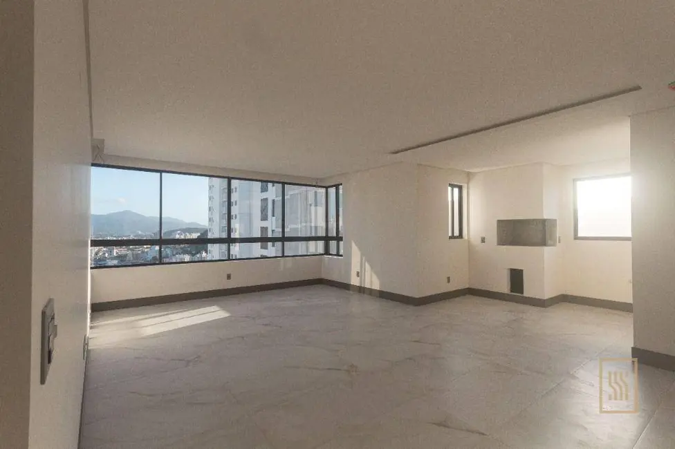 Foto 1 de Apartamento com 3 quartos à venda, 272m2 em Centro, Balneario Camboriu - SC