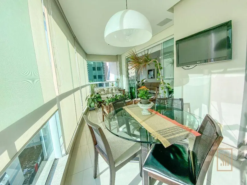 Foto 2 de Apartamento com 3 quartos à venda, 250m2 em Centro, Balneario Camboriu - SC