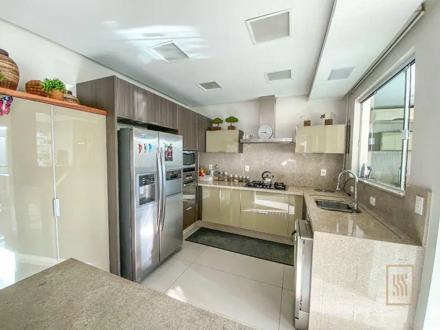 Foto 1 de Apartamento com 3 quartos à venda, 250m2 em Centro, Balneario Camboriu - SC