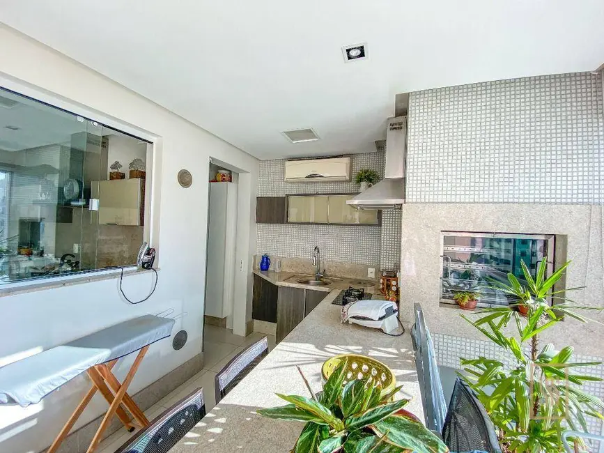 Foto 8 de Apartamento com 3 quartos à venda, 250m2 em Centro, Balneario Camboriu - SC