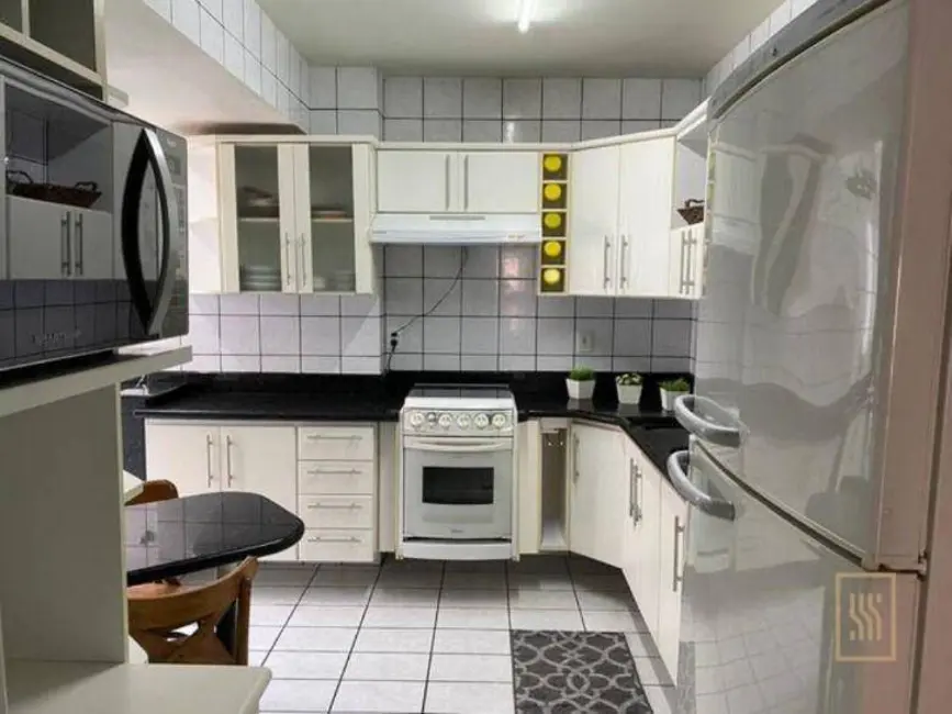 Apartamento com 3 quartos à venda, 140m2 em Centro, Balneario Camboriu - SC - imagem 6 Foto 6 de Apartamento com 3 quartos à venda, 140m2 em Centro, Balneario Camboriu - SC