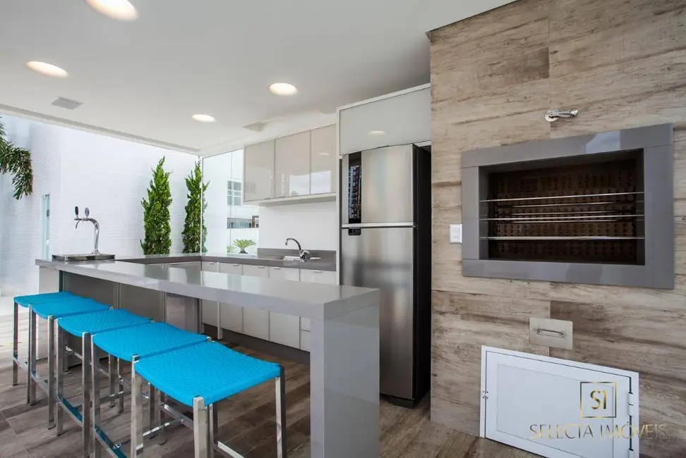 Apartamento com 4 quartos à venda, 267m2 em Pioneiros, Balneario Camboriu - SC - imagem 8 Foto 8 de Apartamento com 4 quartos à venda, 267m2 em Pioneiros, Balneario Camboriu - SC