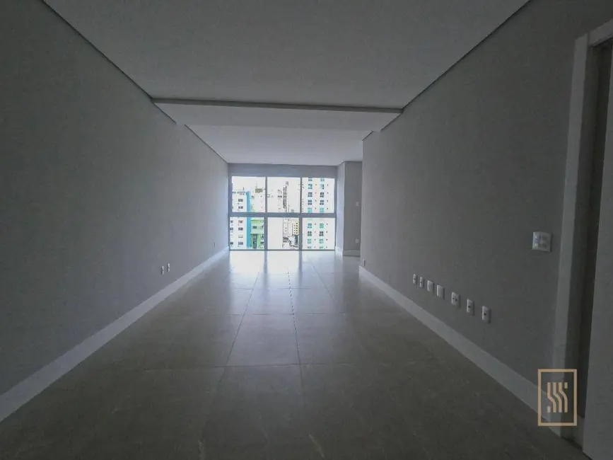 Foto 1 de Apartamento com 4 quartos à venda, 280m2 em Centro, Balneario Camboriu - SC