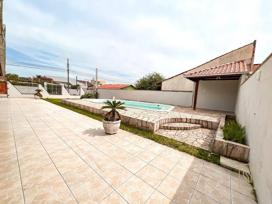 Foto 4 de Casa com 4 quartos à venda, 676m2 em Balneario Picarras - SC