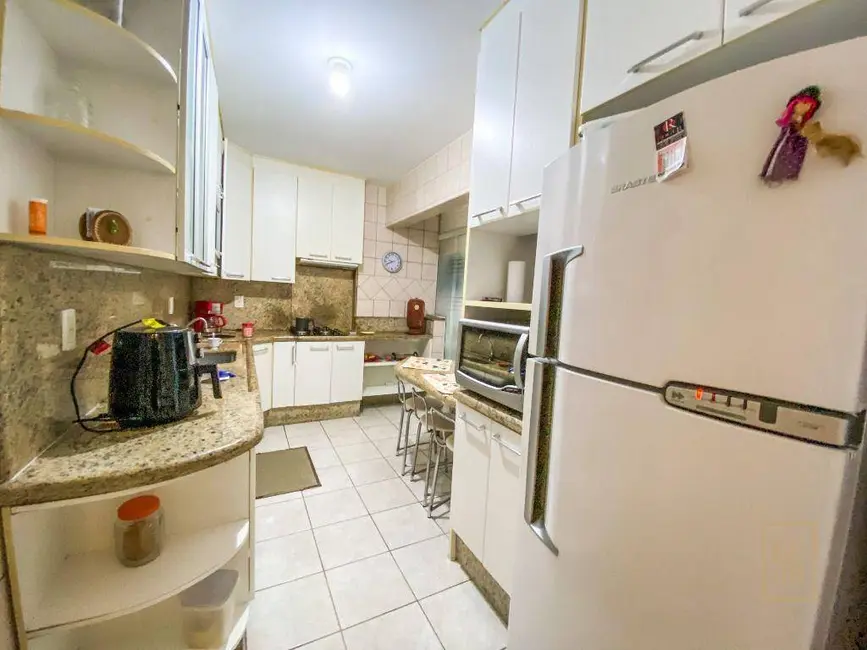 Apartamento com 3 quartos à venda, 140m2 em Centro, Balneario Camboriu - SC - imagem 7 Foto 7 de Apartamento com 3 quartos à venda, 140m2 em Centro, Balneario Camboriu - SC