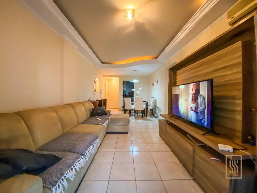 Apartamento com 3 quartos à venda, 140m2 em Centro, Balneario Camboriu - SC - imagem 2 Foto 2 de Apartamento com 3 quartos à venda, 140m2 em Centro, Balneario Camboriu - SC