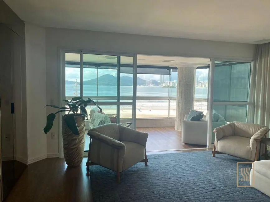 Apartamento com 3 quartos à venda, 323m2 em Centro, Balneario Camboriu - SC - imagem 6 Foto 6 de Apartamento com 3 quartos à venda, 323m2 em Centro, Balneario Camboriu - SC