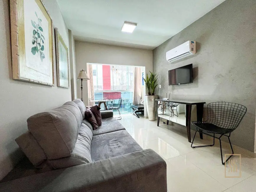 Apartamento com 1 quarto à venda, 80m2 em Centro, Balneario Camboriu - SC - imagem 4 Foto 4 de Apartamento com 1 quarto à venda, 80m2 em Centro, Balneario Camboriu - SC