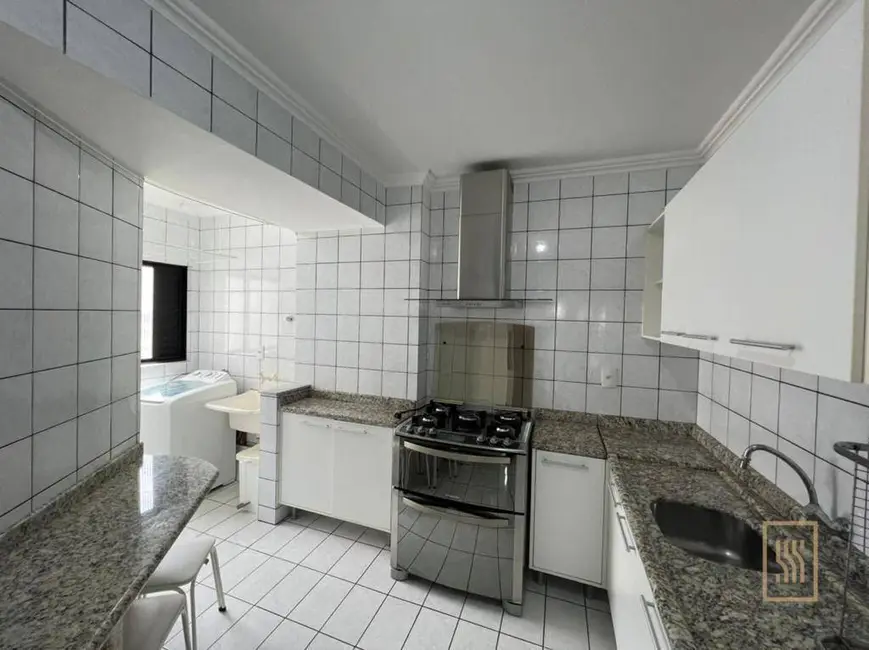 Apartamento com 3 quartos à venda, 140m2 em Centro, Balneario Camboriu - SC - imagem 9 Foto 9 de Apartamento com 3 quartos à venda, 140m2 em Centro, Balneario Camboriu - SC