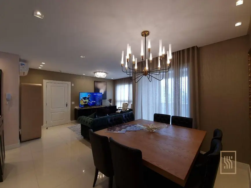 Apartamento com 4 quartos à venda, 180m2 em Centro, Balneario Camboriu - SC - imagem 7 Foto 7 de Apartamento com 4 quartos à venda, 180m2 em Centro, Balneario Camboriu - SC