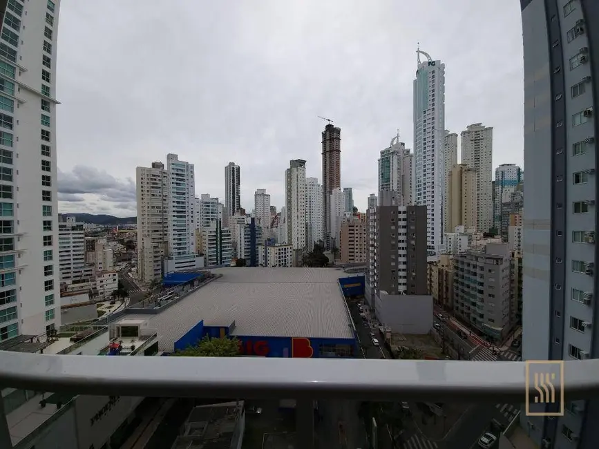 Apartamento com 4 quartos à venda, 180m2 em Centro, Balneario Camboriu - SC - imagem 3 Foto 3 de Apartamento com 4 quartos à venda, 180m2 em Centro, Balneario Camboriu - SC