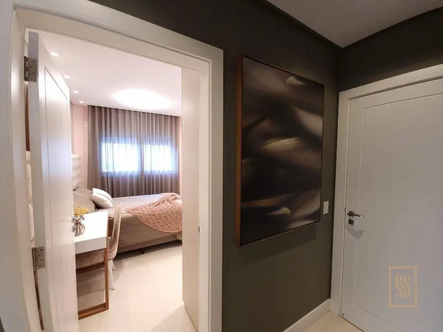 Apartamento com 4 quartos à venda, 180m2 em Centro, Balneario Camboriu - SC - imagem 9 Foto 9 de Apartamento com 4 quartos à venda, 180m2 em Centro, Balneario Camboriu - SC