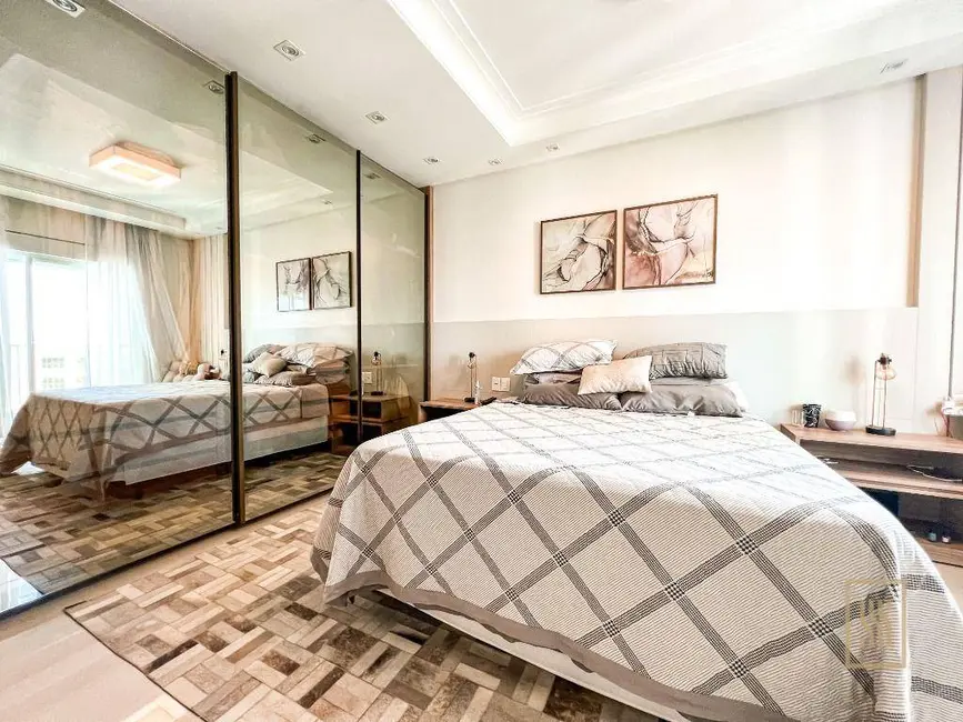 Apartamento com 4 quartos à venda, 320m2 em Centro, Balneario Camboriu - SC - imagem 9 Foto 9 de Apartamento com 4 quartos à venda, 320m2 em Centro, Balneario Camboriu - SC