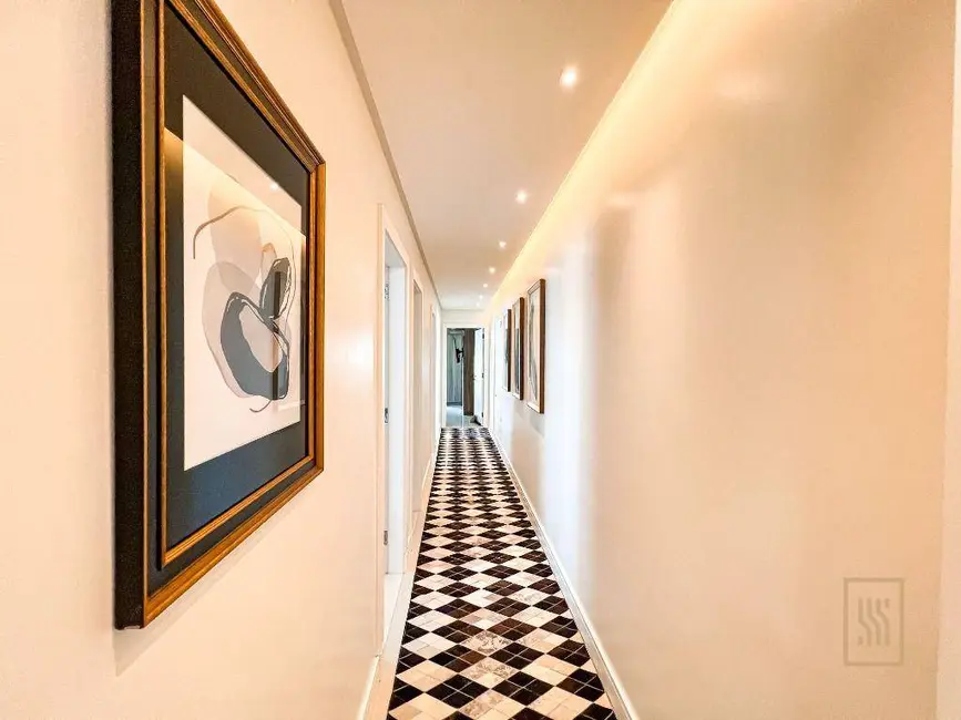 Apartamento com 4 quartos à venda, 320m2 em Centro, Balneario Camboriu - SC - imagem 7 Foto 7 de Apartamento com 4 quartos à venda, 320m2 em Centro, Balneario Camboriu - SC