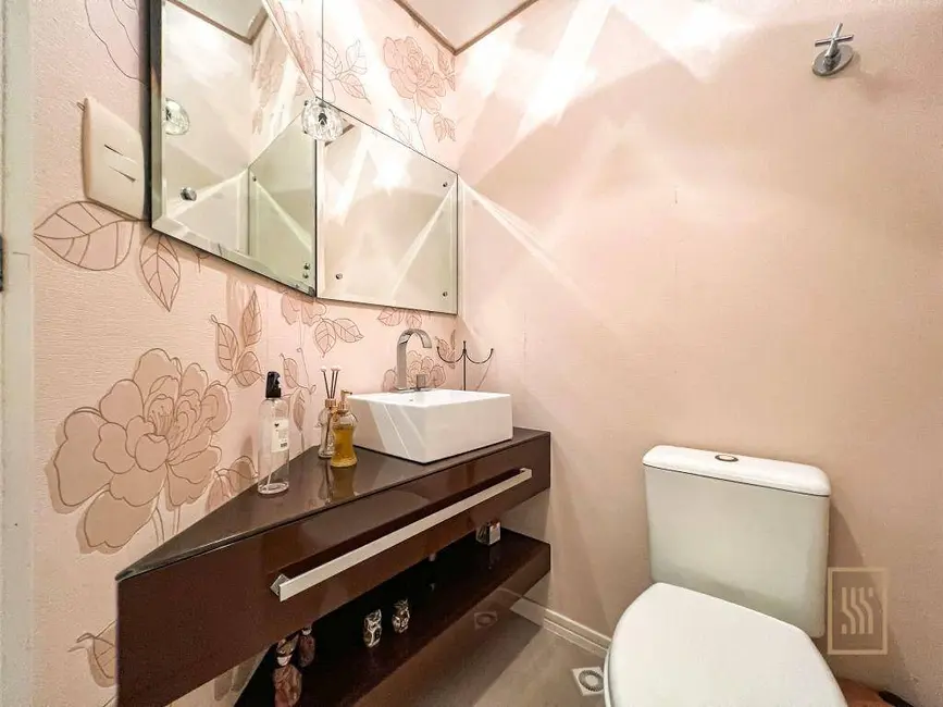 Apartamento com 3 quartos à venda, 233m2 em Centro, Balneario Camboriu - SC - imagem 9 Foto 9 de Apartamento com 3 quartos à venda, 233m2 em Centro, Balneario Camboriu - SC