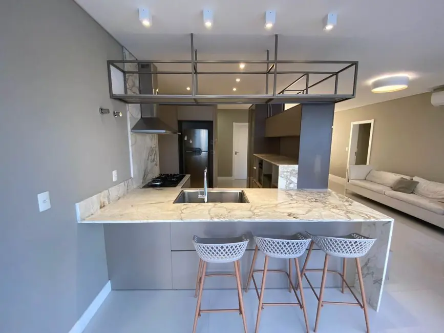 Apartamento com 3 quartos à venda, 182m2 em Centro, Balneario Camboriu - SC - imagem 6 Foto 6 de Apartamento com 3 quartos à venda, 182m2 em Centro, Balneario Camboriu - SC