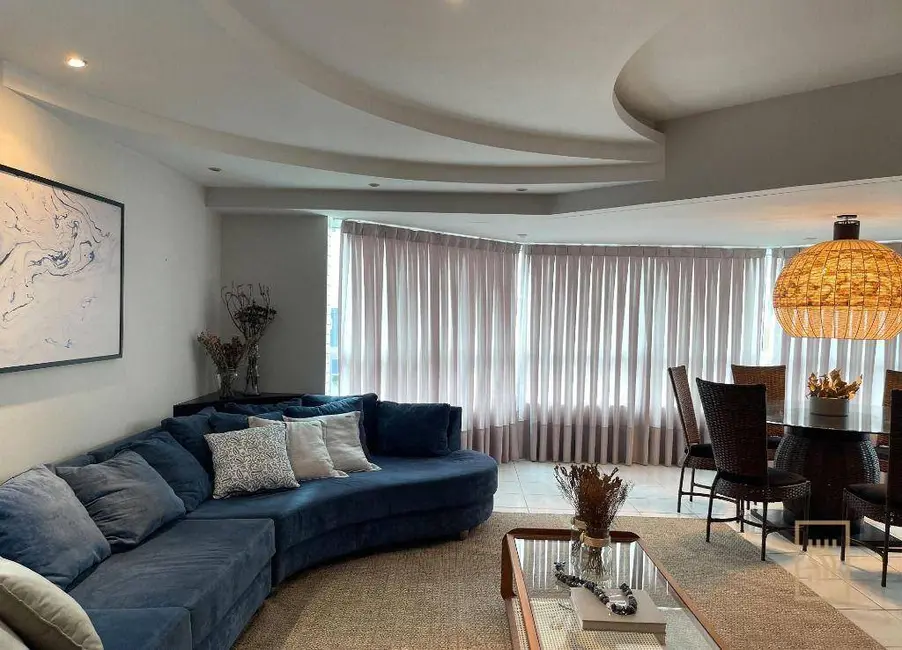 Apartamento com 3 quartos à venda, 180m2 em Centro, Balneario Camboriu - SC - imagem 1 Foto 1 de Apartamento com 3 quartos à venda, 180m2 em Centro, Balneario Camboriu - SC