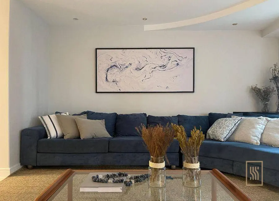 Apartamento com 3 quartos à venda, 180m2 em Centro, Balneario Camboriu - SC - imagem 4 Foto 4 de Apartamento com 3 quartos à venda, 180m2 em Centro, Balneario Camboriu - SC