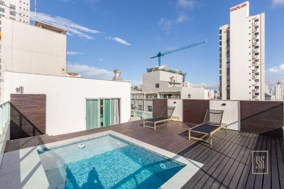 Foto 2 de Cobertura com 5 quartos à venda, 409m2 em Centro, Balneario Camboriu - SC
