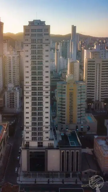 Foto 5 de Apartamento com 4 quartos à venda, 280m2 em Centro, Balneario Camboriu - SC