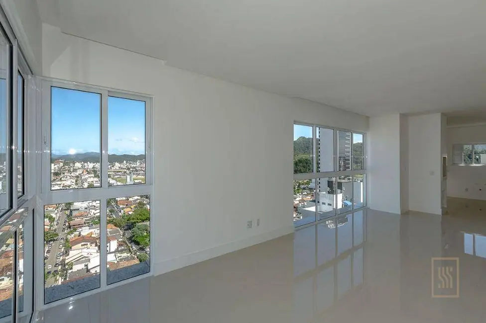 Foto 3 de Apartamento com 3 quartos à venda, 272m2 em Centro, Balneario Camboriu - SC