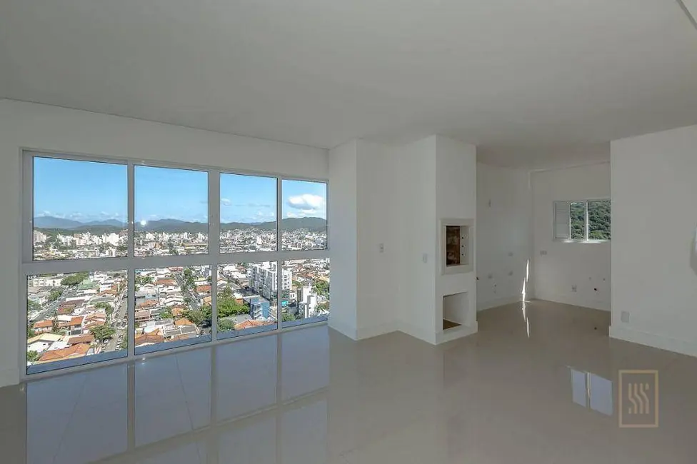 Foto 5 de Apartamento com 3 quartos à venda, 272m2 em Centro, Balneario Camboriu - SC