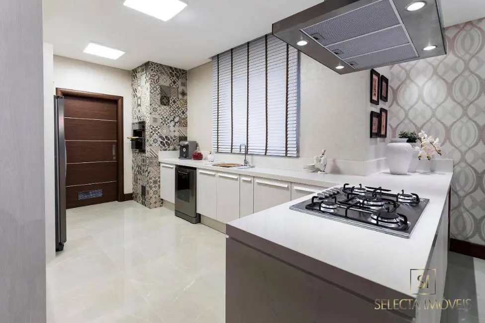 Apartamento com 4 quartos à venda, 393m2 em Centro, Balneario Camboriu - SC - imagem 5 Foto 5 de Apartamento com 4 quartos à venda, 393m2 em Centro, Balneario Camboriu - SC