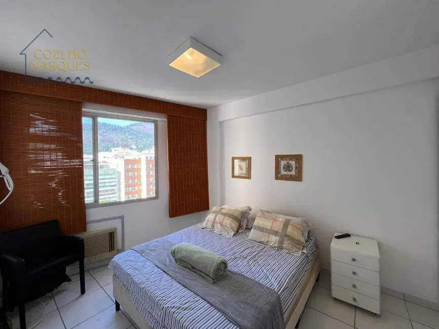 Loft / Flat com 1 quarto para alugar, 55m2 em Botafogo, Rio De Janeiro - RJ - imagem 9 Foto 9 de Loft / Flat com 1 quarto para alugar, 55m2 em Botafogo, Rio De Janeiro - RJ