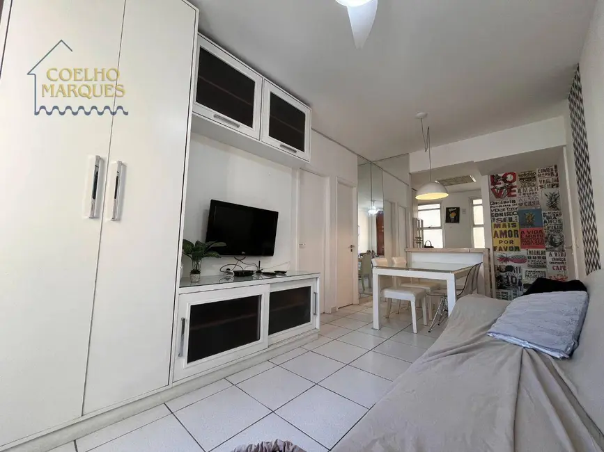 Loft / Flat com 1 quarto para alugar, 55m2 em Botafogo, Rio De Janeiro - RJ - imagem 3 Foto 3 de Loft / Flat com 1 quarto para alugar, 55m2 em Botafogo, Rio De Janeiro - RJ