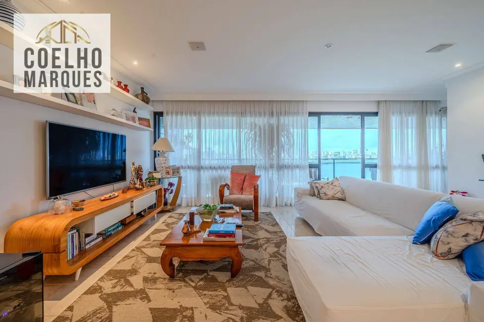 Foto 2 de Apartamento com 3 quartos à venda, 220m2 em Lagoa, Rio De Janeiro - RJ