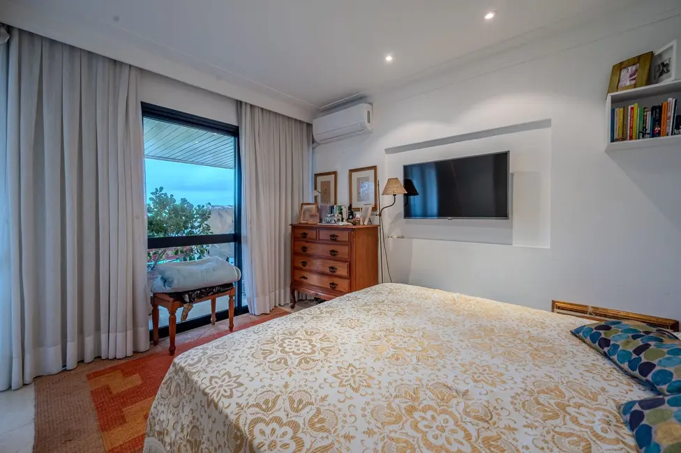 Foto 9 de Apartamento com 3 quartos à venda, 220m2 em Lagoa, Rio De Janeiro - RJ