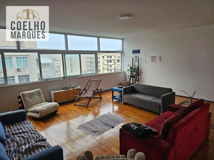 Foto 2 de Apartamento com 4 quartos à venda, 220m2 em Copacabana, Rio De Janeiro - RJ