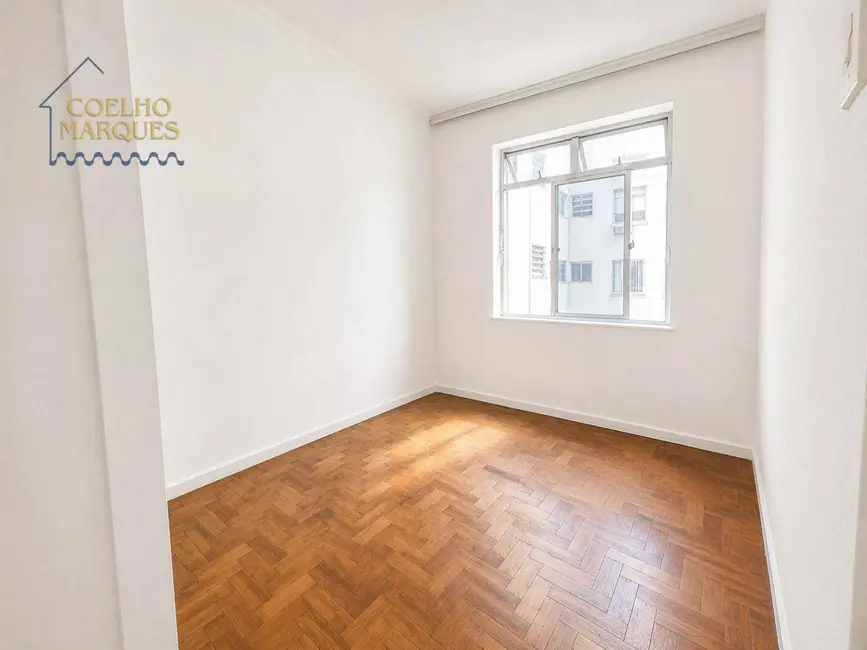 Apartamento com 3 quartos à venda e para alugar, 90m2 em Copacabana, Rio De Janeiro - RJ - imagem 5 Foto 5 de Apartamento com 3 quartos à venda e para alugar, 90m2 em Copacabana, Rio De Janeiro - RJ