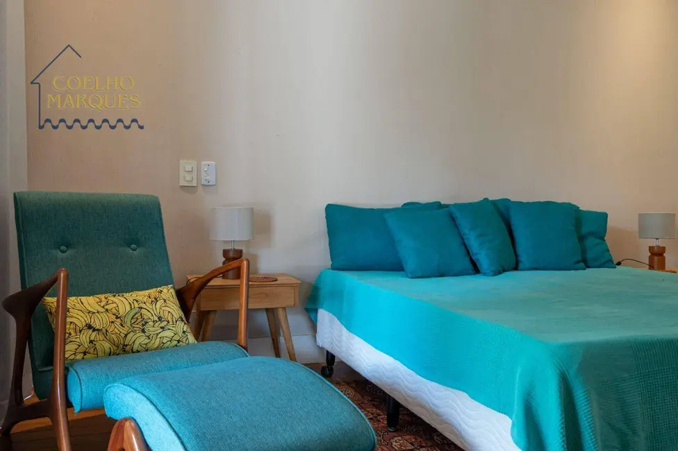 Apartamento com 3 quartos para alugar, 250m2 em Leblon, Rio De Janeiro - RJ - imagem 9 Foto 9 de Apartamento com 3 quartos para alugar, 250m2 em Leblon, Rio De Janeiro - RJ