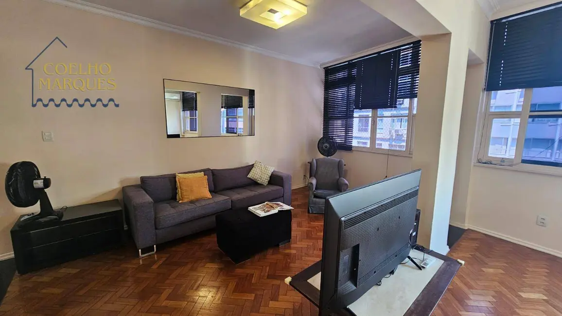 Foto 2 de Apartamento com 3 quartos para alugar, 130m2 em Copacabana, Rio De Janeiro - RJ