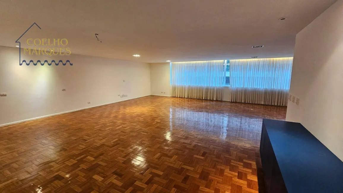 Foto 1 de Apartamento com 4 quartos à venda e para alugar, 300m2 em Copacabana, Rio De Janeiro - RJ