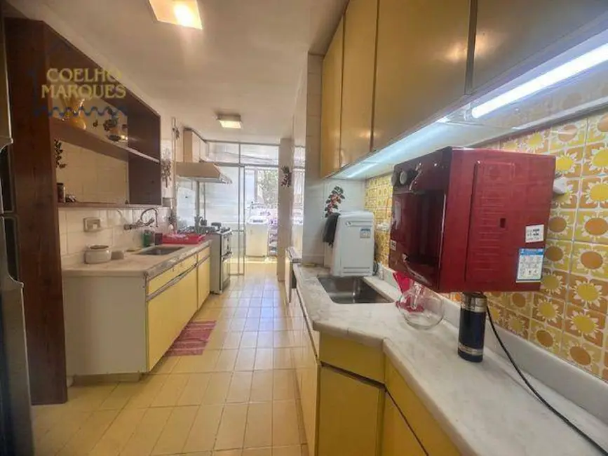 Apartamento com 3 quartos para alugar, 130m2 em Ipanema, Rio De Janeiro - RJ - imagem 5 Foto 5 de Apartamento com 3 quartos para alugar, 130m2 em Ipanema, Rio De Janeiro - RJ