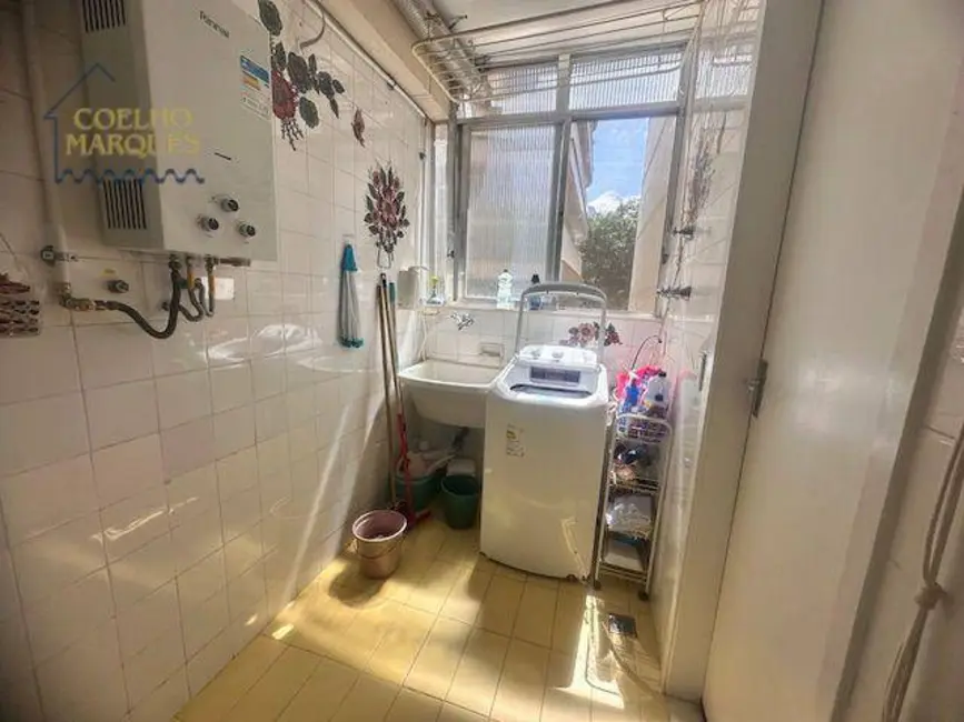 Apartamento com 3 quartos para alugar, 130m2 em Ipanema, Rio De Janeiro - RJ - imagem 9 Foto 9 de Apartamento com 3 quartos para alugar, 130m2 em Ipanema, Rio De Janeiro - RJ