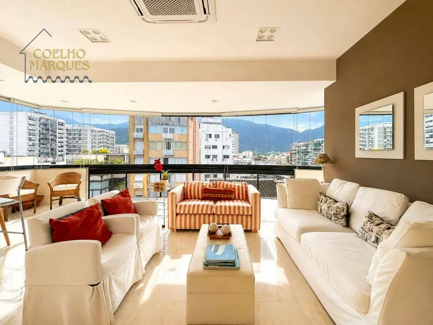 Foto 1 de Apartamento com 4 quartos à venda, 207m2 em Leblon, Rio De Janeiro - RJ