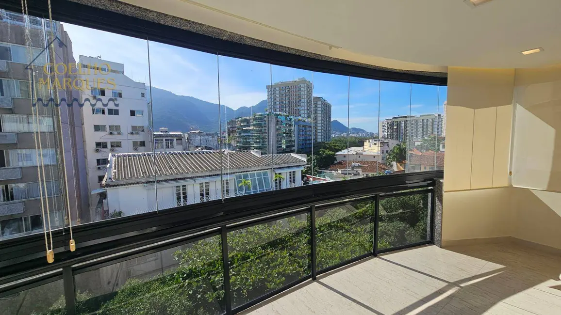 Apartamento com 4 quartos à venda, 189m2 em Leblon, Rio De Janeiro - RJ - imagem 9 Foto 9 de Apartamento com 4 quartos à venda, 189m2 em Leblon, Rio De Janeiro - RJ