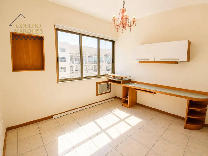 Apartamento com 3 quartos à venda, 280m2 em Mangueira, Rio De Janeiro - RJ - imagem 7 Foto 7 de Apartamento com 3 quartos à venda, 280m2 em Mangueira, Rio De Janeiro - RJ
