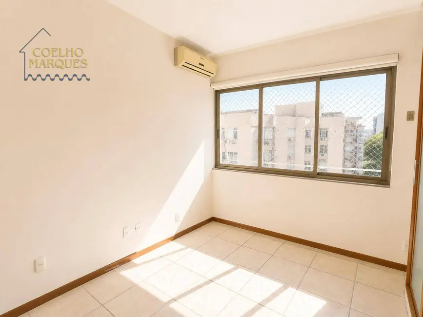 Apartamento com 3 quartos à venda, 280m2 em Mangueira, Rio De Janeiro - RJ - imagem 5 Foto 5 de Apartamento com 3 quartos à venda, 280m2 em Mangueira, Rio De Janeiro - RJ