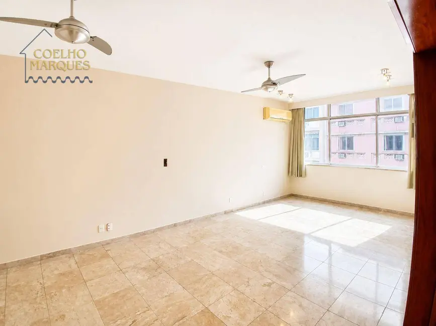Apartamento com 3 quartos à venda, 280m2 em Mangueira, Rio De Janeiro - RJ - imagem 8 Foto 8 de Apartamento com 3 quartos à venda, 280m2 em Mangueira, Rio De Janeiro - RJ