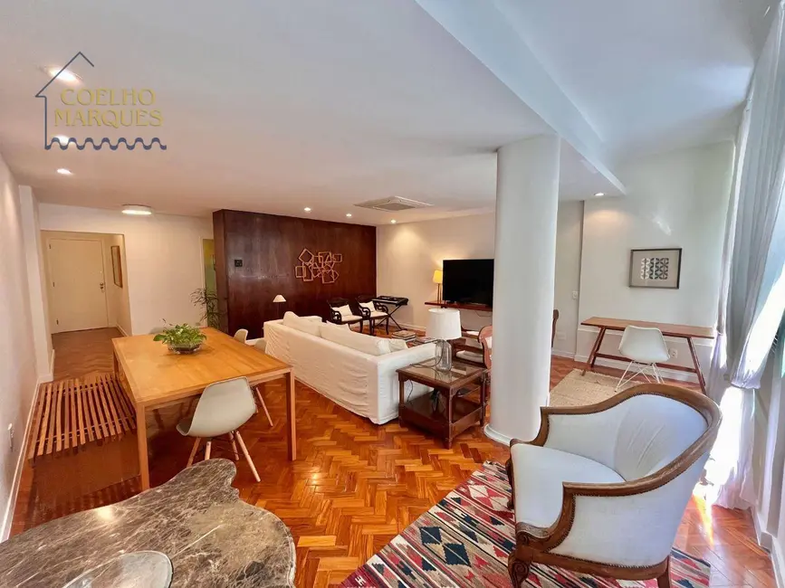 Apartamento com 3 quartos para alugar, 142m2 em Leblon, Rio De Janeiro - RJ - imagem 5 Foto 5 de Apartamento com 3 quartos para alugar, 142m2 em Leblon, Rio De Janeiro - RJ