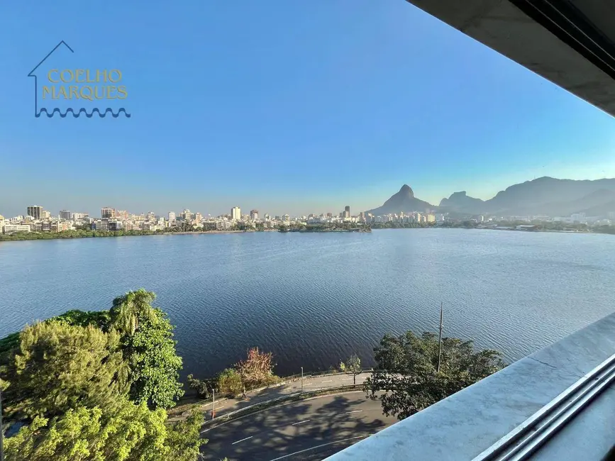 Apartamento com 4 quartos para alugar, 201m2 em Lagoa, Rio De Janeiro - RJ - imagem 1 Foto 1 de Apartamento com 4 quartos para alugar, 201m2 em Lagoa, Rio De Janeiro - RJ
